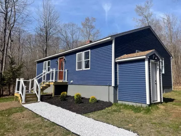 Sidney, ME 04330,20 Philbrick RD