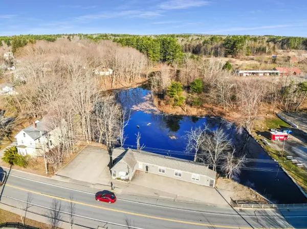 North Berwick, ME 03906,34 Elm ST