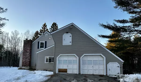 951 Orono RD, Glenburn, ME 04401
