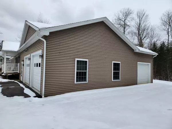 Glenburn, ME 04401,67 Manansis VW