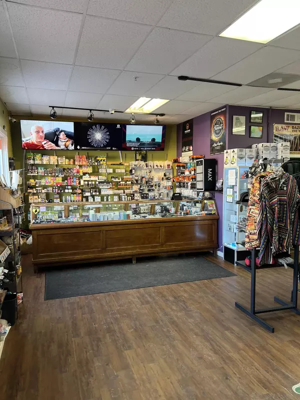 Brunswick, ME 04011,103 Pleasant ST