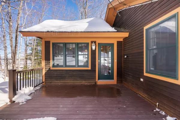 Raymond, ME 04071,84 Whittemore Cove RD