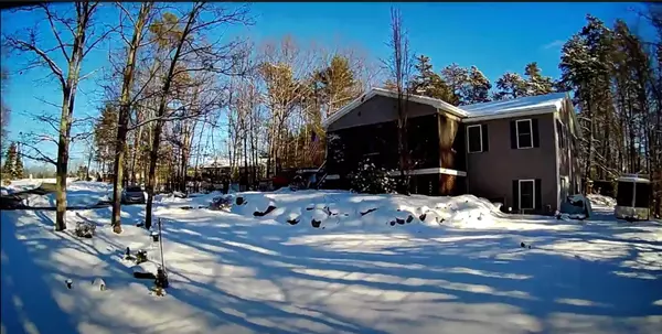 Mechanic Falls, ME 04256,7 Mirandas WAY