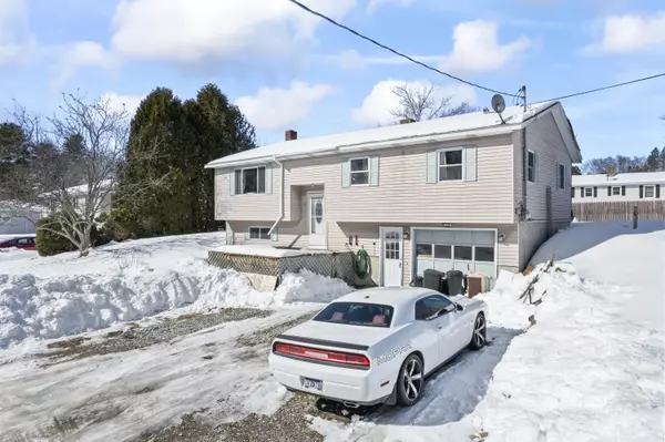 Lisbon, ME 04250,13 Bartholomew ST