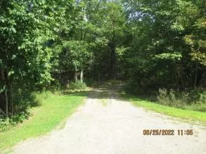 00 North Road, Dixmont, ME 04932