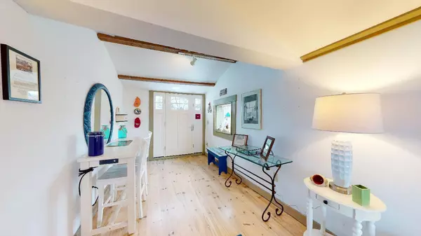 Winter Harbor, ME 04693,259 Main ST