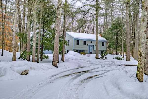 Gray, ME 04039,5 Charlonate DR
