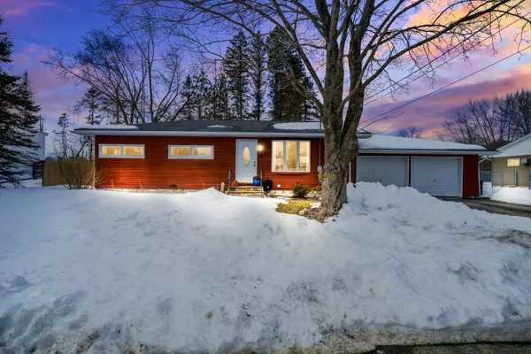 13 Osborn ST, Lisbon, ME 04250