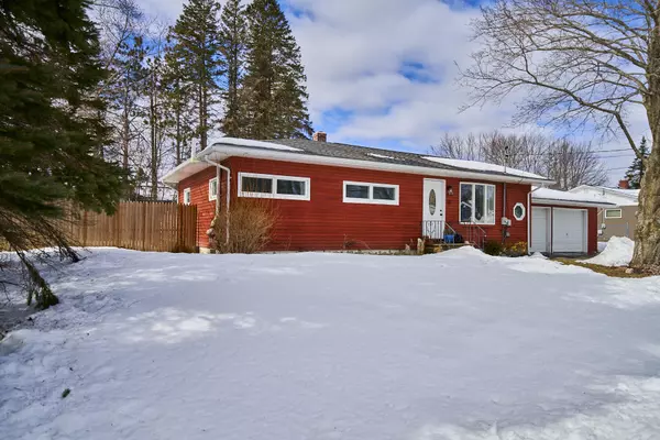 Lisbon, ME 04250,13 Osborn ST