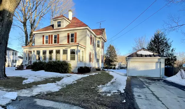 3 Choate ST, Winslow, ME 04901