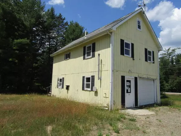 377 E Ridge RD, Greenbush, ME 04418