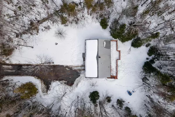 Glenburn, ME 04401,190 Lakeview RD