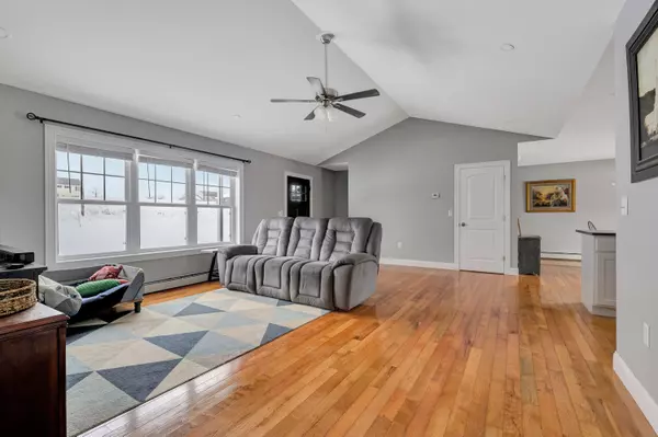 Hermon, ME 04401,133 Amberside DR