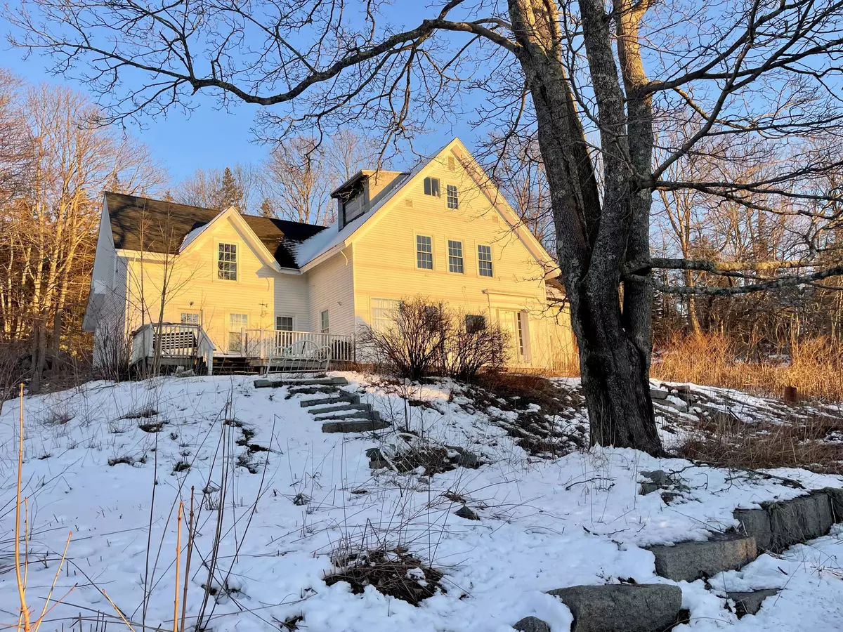 Vinalhaven, ME 04863,46 Atlantic AVE