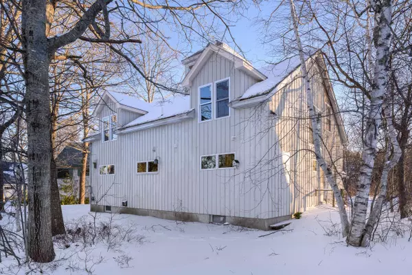 Ogunquit, ME 03907,90 Ocean ST