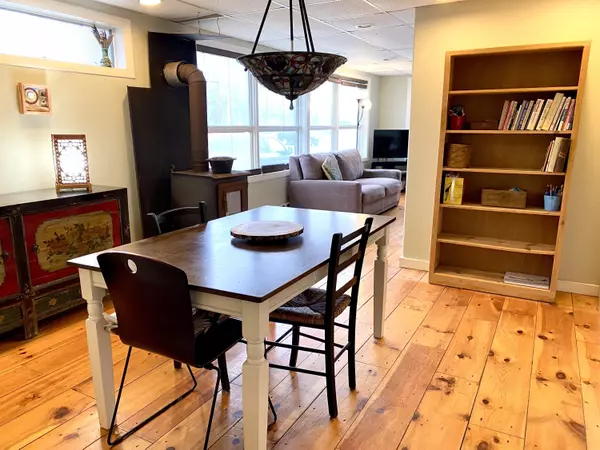 South Portland, ME 04106,1159 Broadway