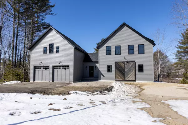 20 Renee RD, Freeport, ME 04032