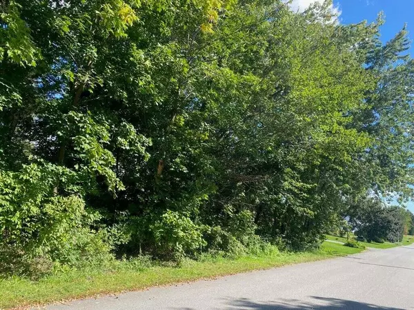 23 Forest PARK, Waterville, ME 04901