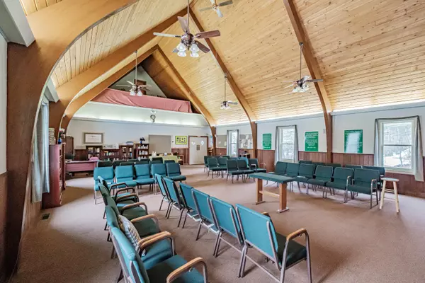 South Portland, ME 04106,684 Highland AVE