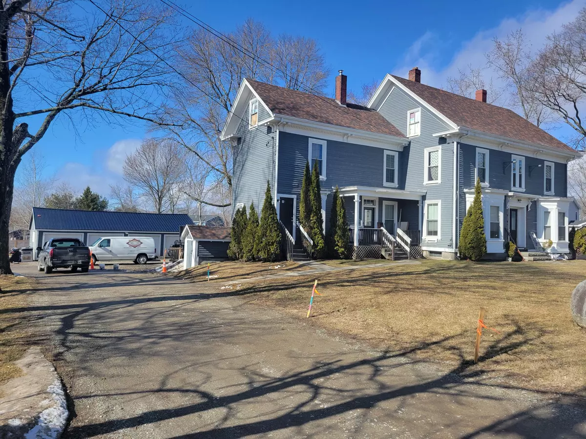 Orrington, ME 04474,233 River RD