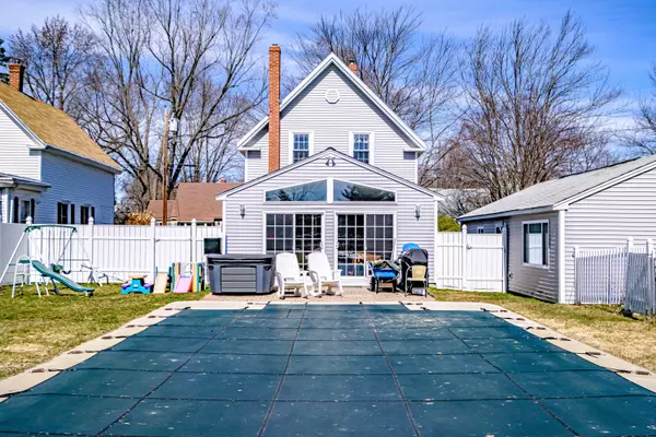 Westbrook, ME 04092,82 Pennell ST