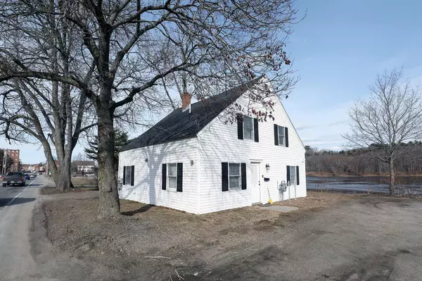 228 Water ST, Hallowell, ME 04347