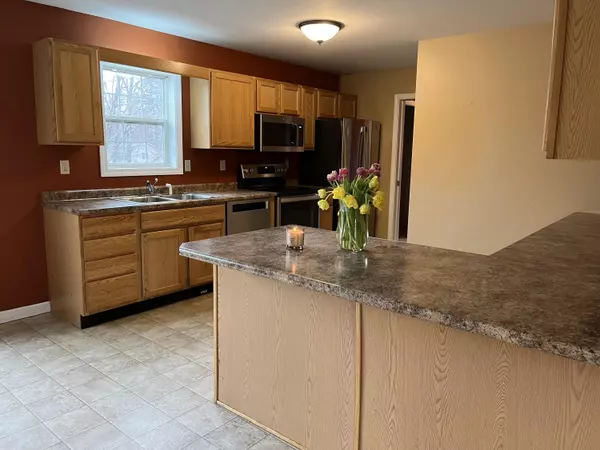 Berwick, ME 03901,25 Ireland DR