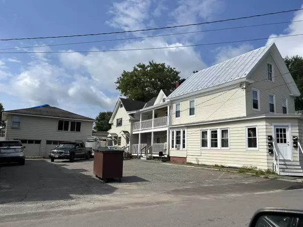 Waterville, ME 04901,8 Gold ST