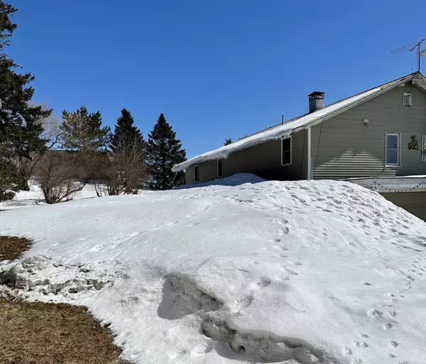 Presque Isle, ME 04769,237 Mcburnie RD