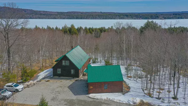 Otisfield, ME 04270,16 Jordan LN