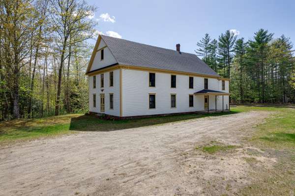 31 River RD, Livermore Falls, ME 04254