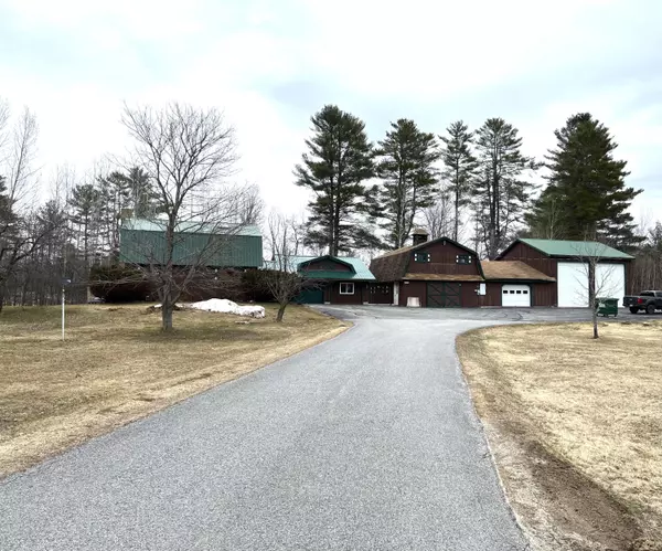 1258 Park ST, Livermore Falls, ME 04254