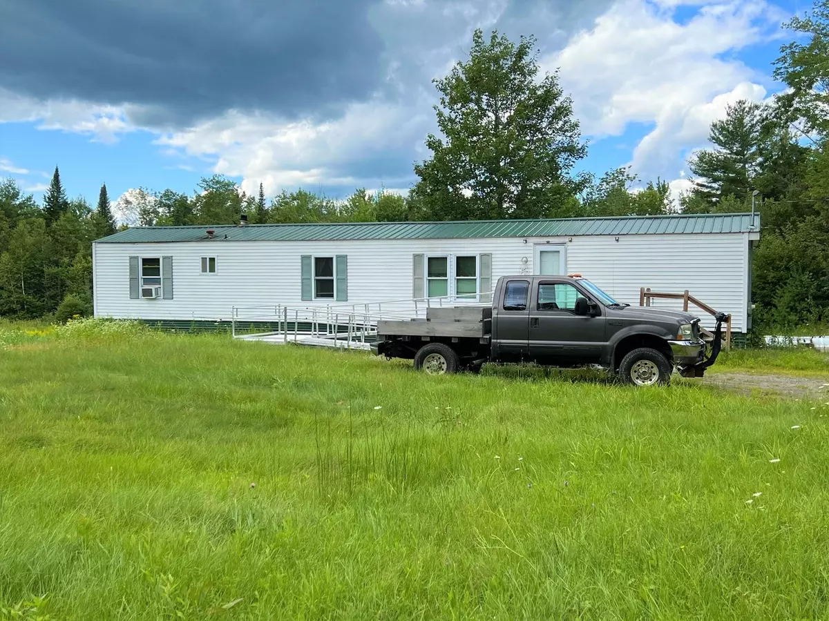 Norridgewock, ME 04957,27 Mckenzie CIR