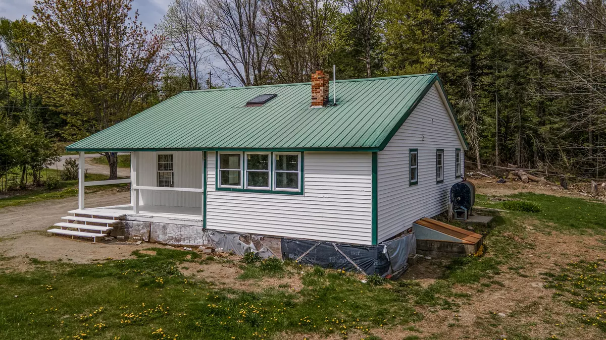 Madison, ME 04950,204 White School House RD