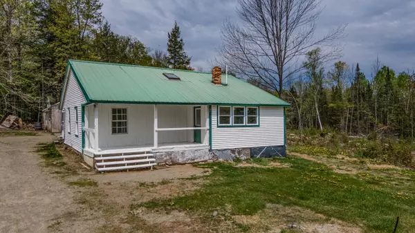 Madison, ME 04950,204 White School House RD