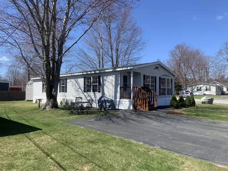 50 Long ST, Brunswick, ME 04011