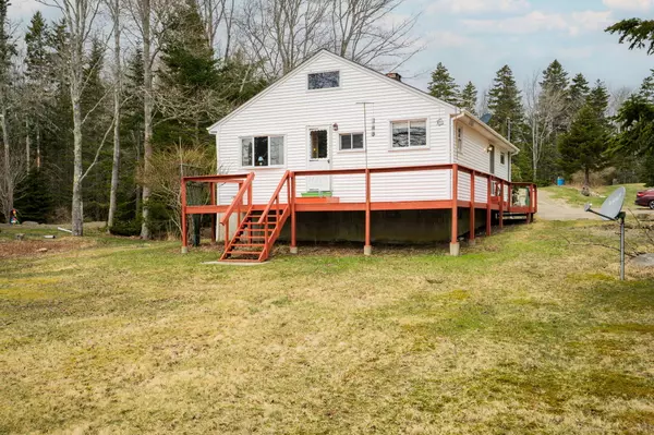 Saint George, ME 04859,190 Atlantic Quarry RD