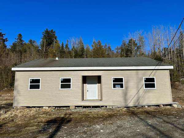 128 Kennebec RD, Machias, ME 04654