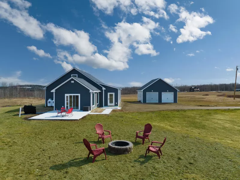 14 Vista DR, Albion, ME 04910