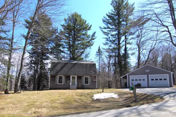 51 Garden DR, Winterport, ME 04496