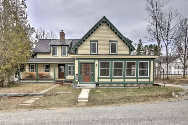 31 Park ST #3, Bethel, ME 04217