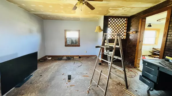 Lubec, ME 04652,15 Pumping Station RD