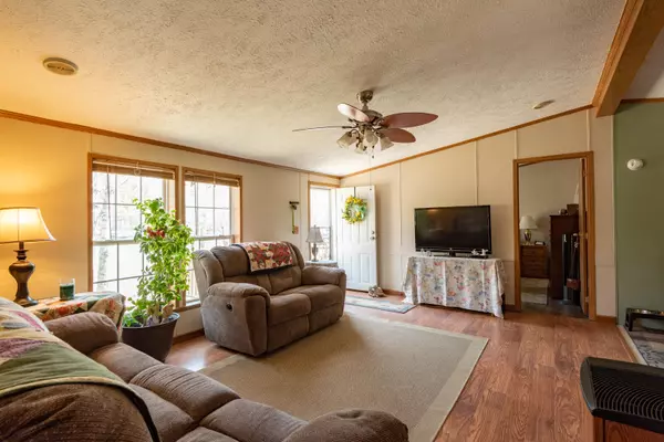 Canaan, ME 04924,1284 Hill RD