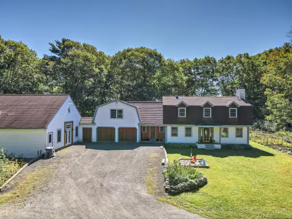 Warren, ME 04864,45 Spruce LN