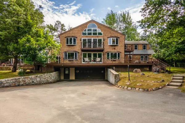 Grand Lake Stream Plt, ME 04668,137 Milford RD