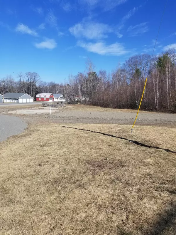 Medway, ME 04460,5 Grindstone Road