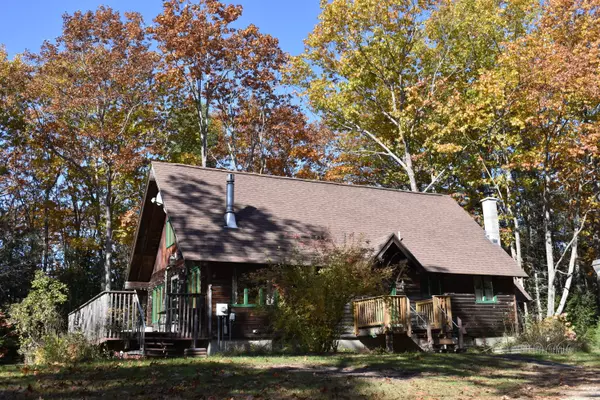 Poland, ME 04274,27 Fox Run RD