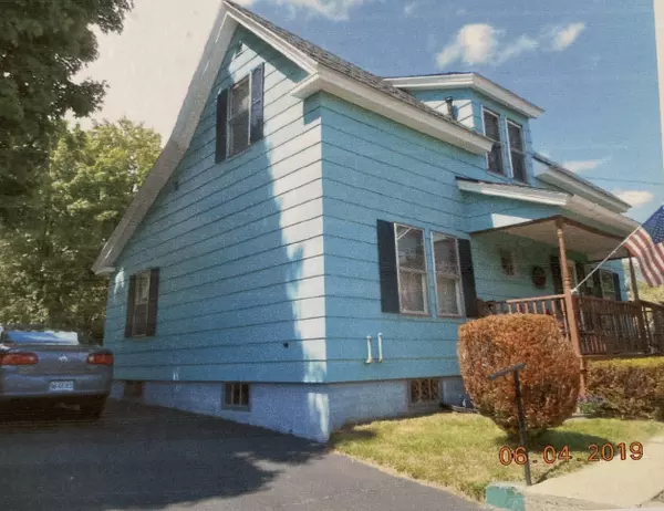 254 Strafford AVE, Rumford, ME 04276