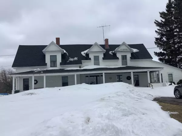 Fort Fairfield, ME 04742,48 Presque Isle RD