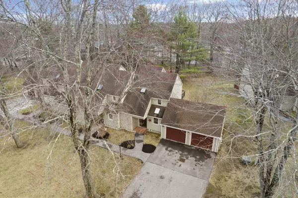 Freeport, ME 04032,27 Linwood RD #27